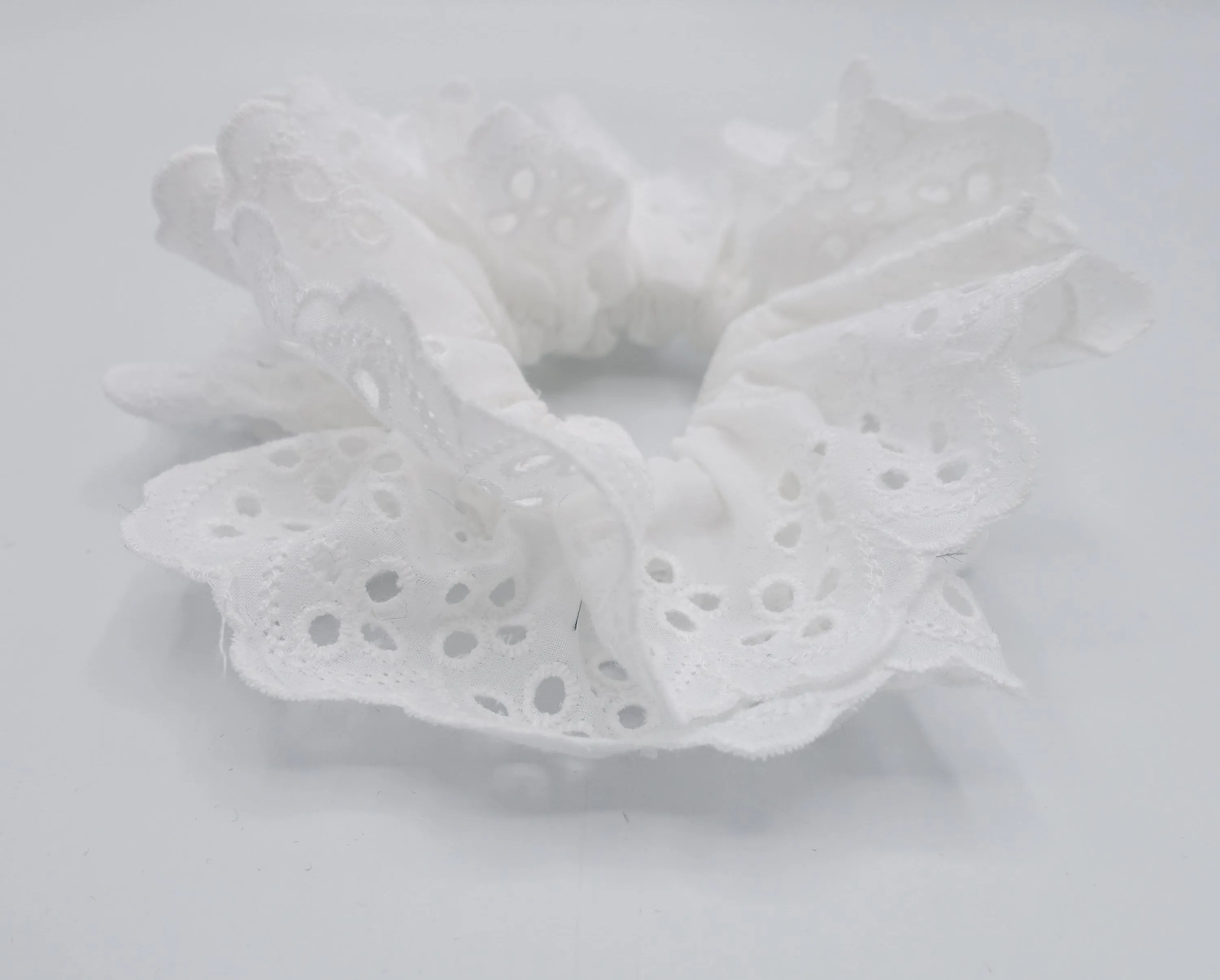 cotton eyelet basic scrunchies