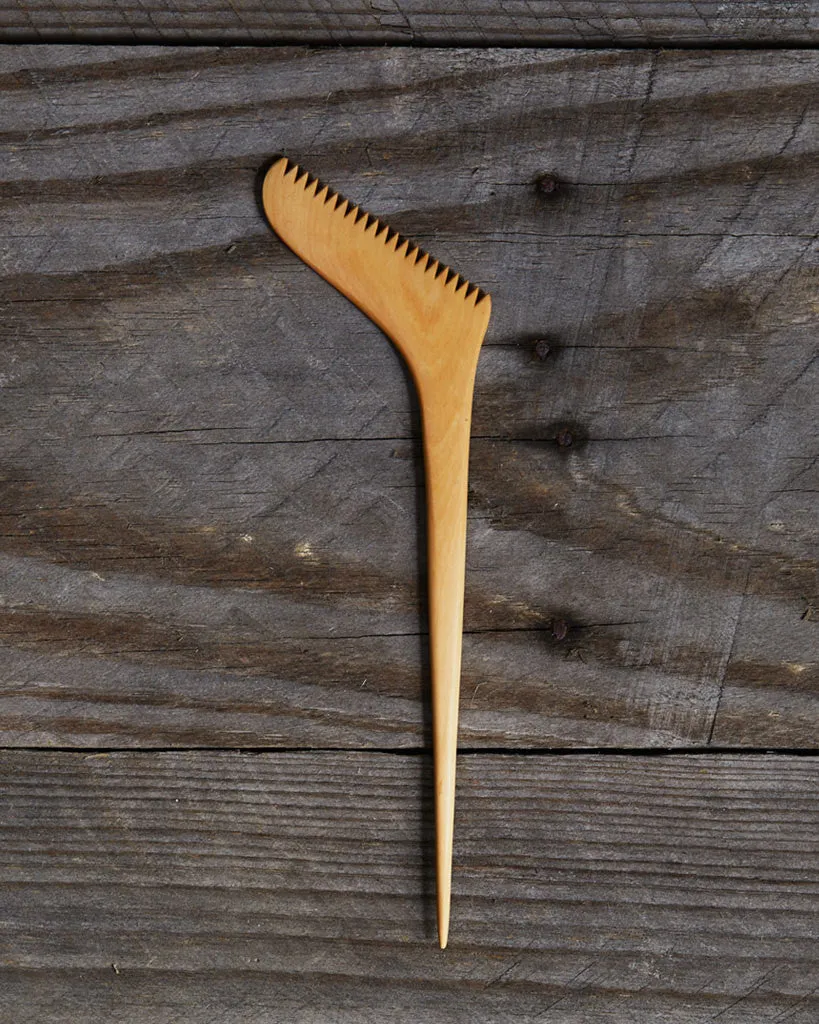 Naginata Boxwood Comb